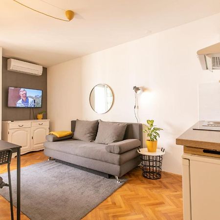 Pula City Accomodation Екстериор снимка
